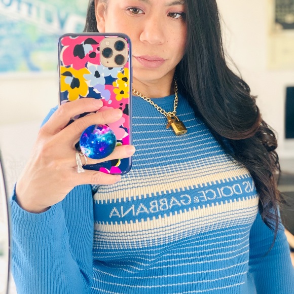 Dolce & Gabanna Sweater - Picture 2 of 2